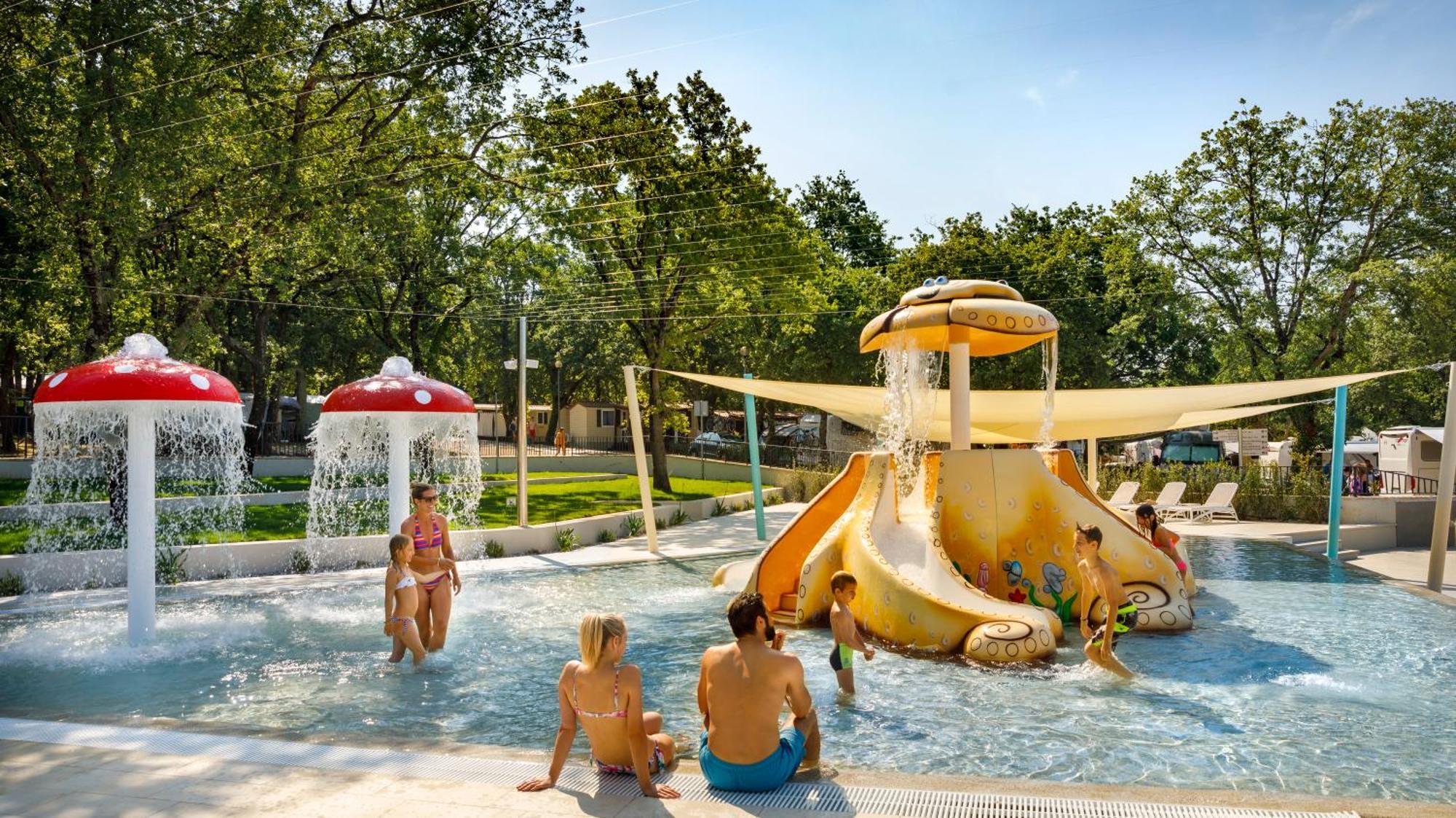 Aminess Planet Camping Maravea Resort - Pitches Novigrad Istria 외부 사진